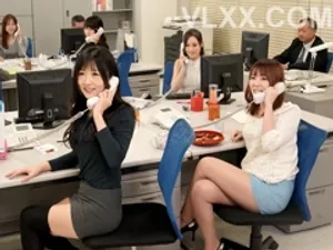 "Heavyweight? Leak★Club? Bản phát hành đầu tiên" Sự thật là quý giá~Cô gái ngọt ngào và gã lợn béo lộ mặt